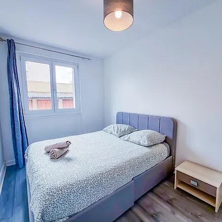 Spacieux Et Chic à Appartement