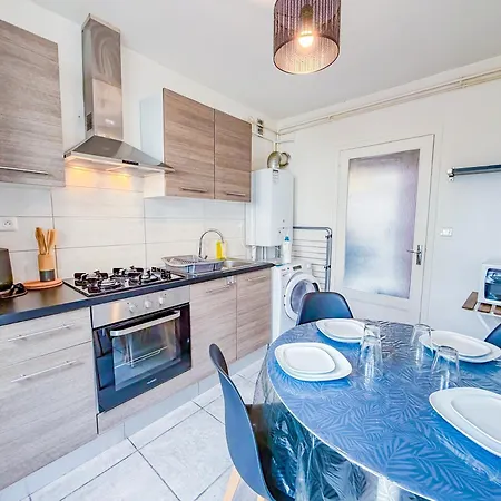 Spacieux Et Chic à Appartement